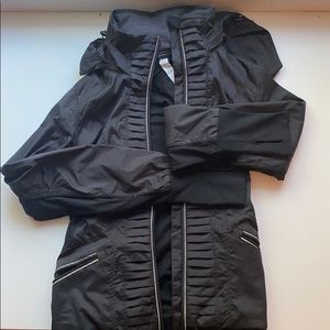 Lulu Zip Up w/Retractable Hood